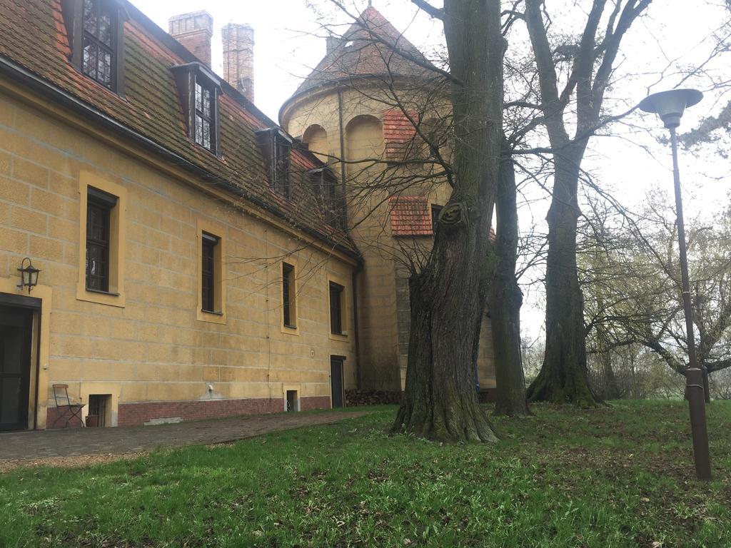 Hotel Zamek Dobra Oleśnica Esterno foto